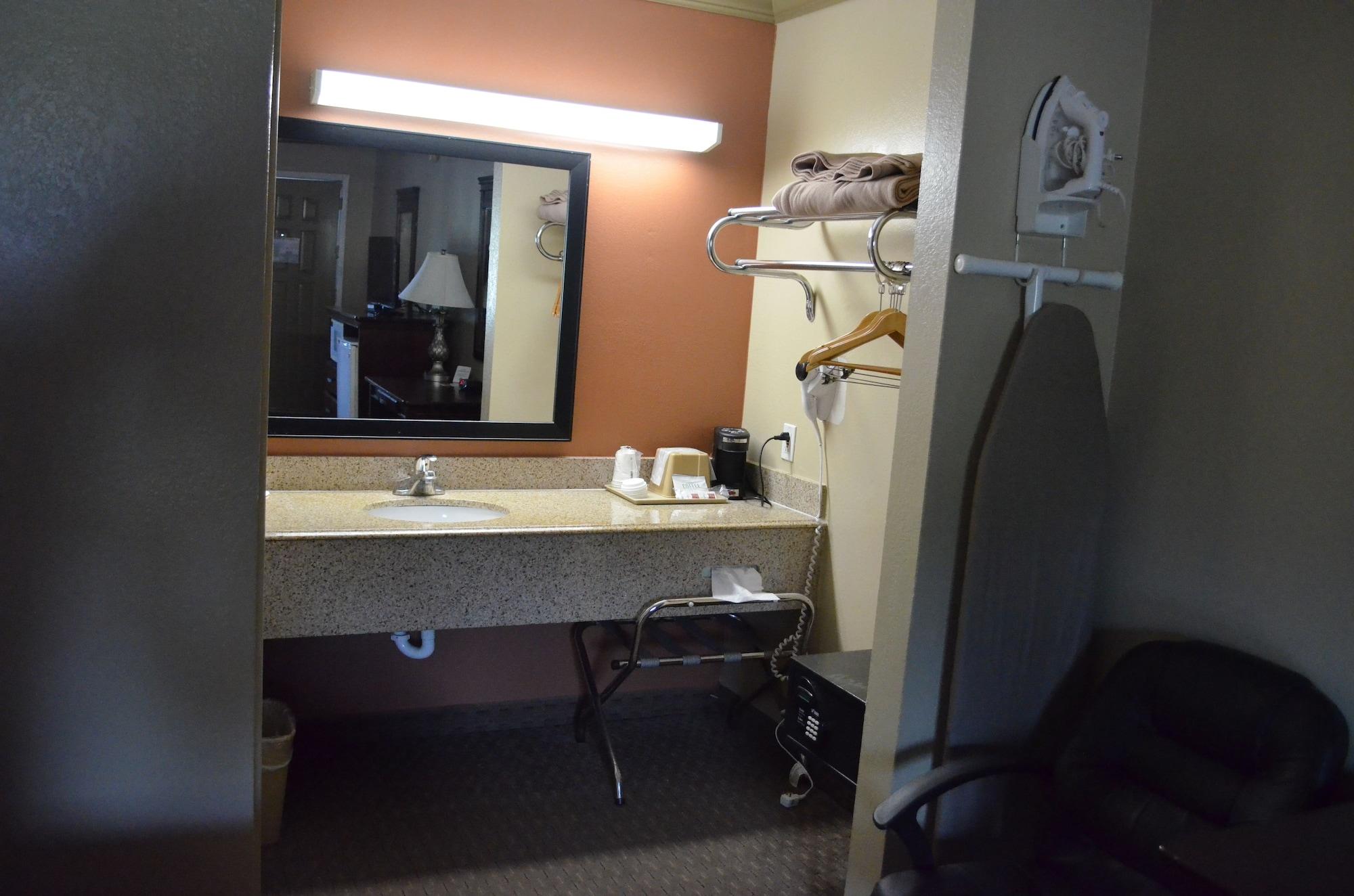 Hill Country Inn And Suite Copperas Cove Exterior foto